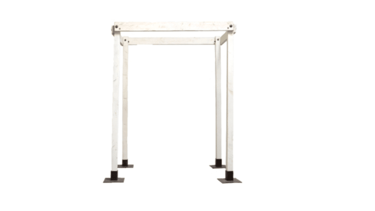 Vintage White 4- Legged Classic Arch | Rental