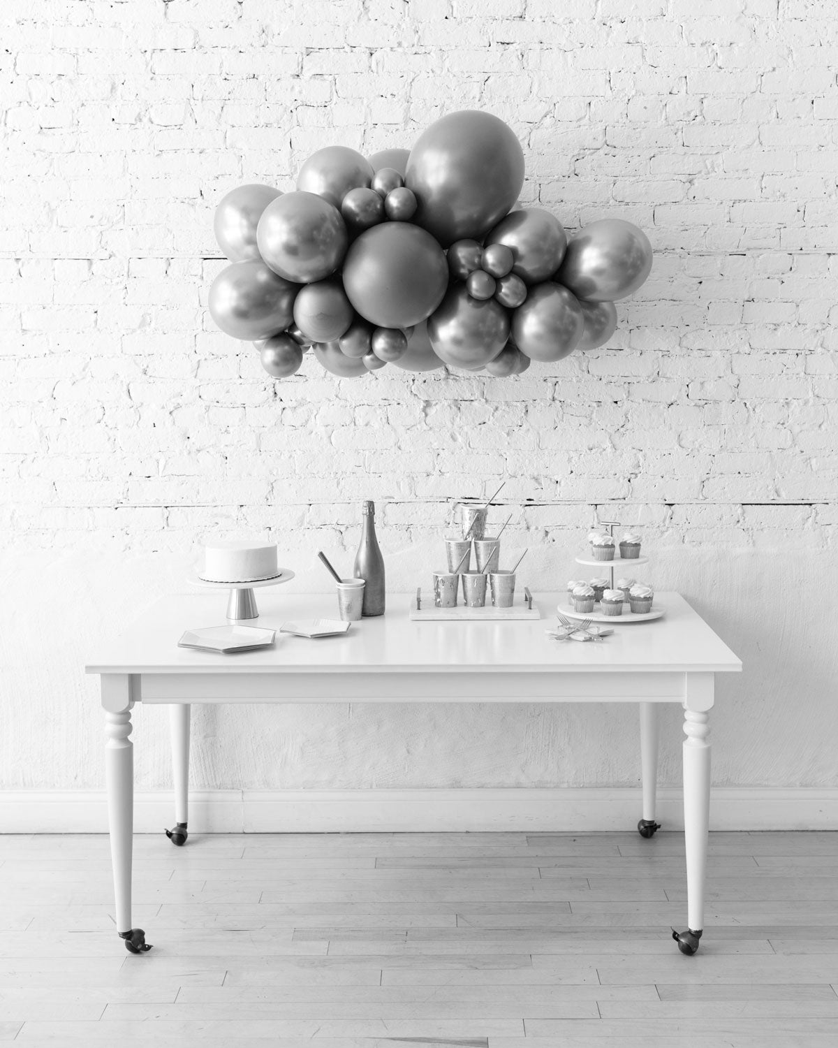Graduation – Customizable Balloon Garland Install Piece – 3ft | Rental