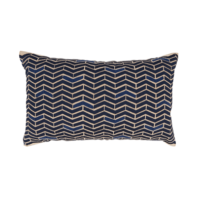 1508 – Chevron Design Pillow – Down Filled | Rental